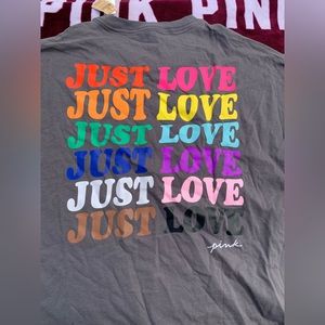 NWT vs pink pride one size tee